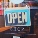 【2023年最新】無料でネットショップを開業できる3サービスを徹底比較＜BASE・STORES・カラーミーショップ＞